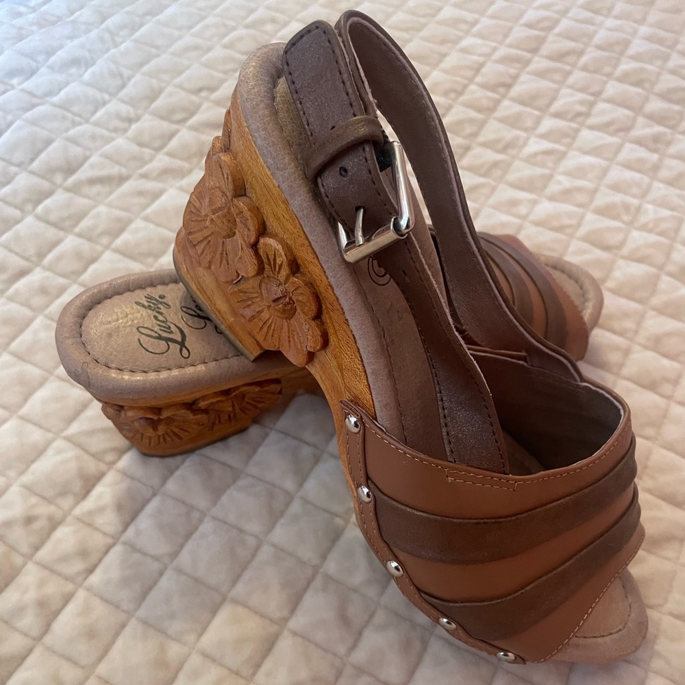 Lucky Lou Pin-up Retro Tiki Hand carved Wedges Heels